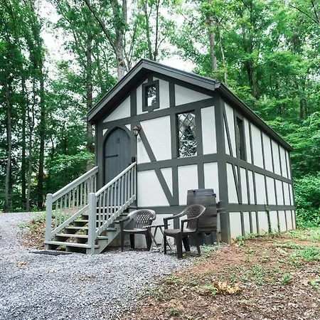 Tiny Home Cottage Near The Smokies #8 Helga